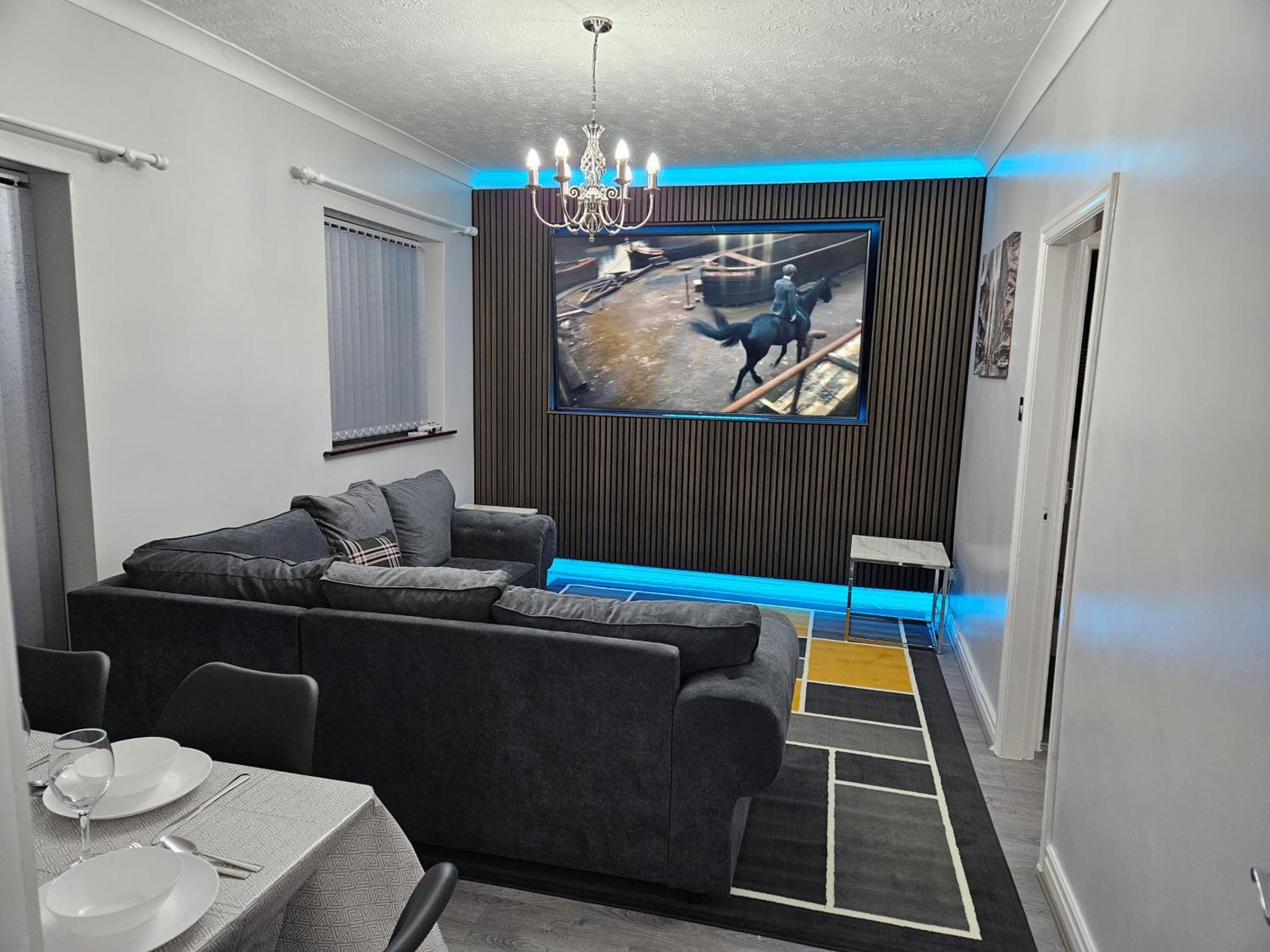 Lister Park Bradford 2Bed Detached Cottage House Parking Cinema Screen Games Room Εξωτερικό φωτογραφία