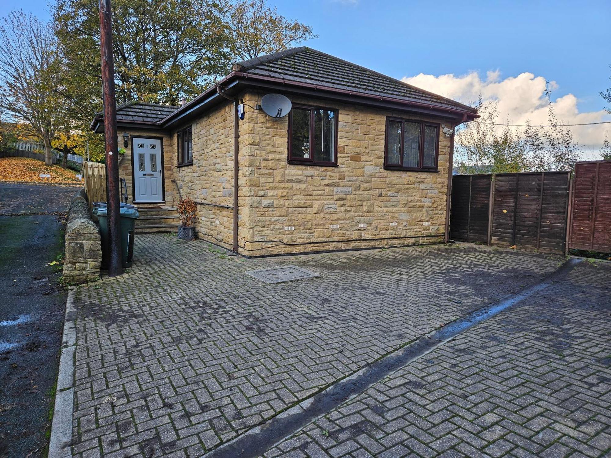 Lister Park Bradford 2Bed Detached Cottage House Parking Cinema Screen Games Room Εξωτερικό φωτογραφία